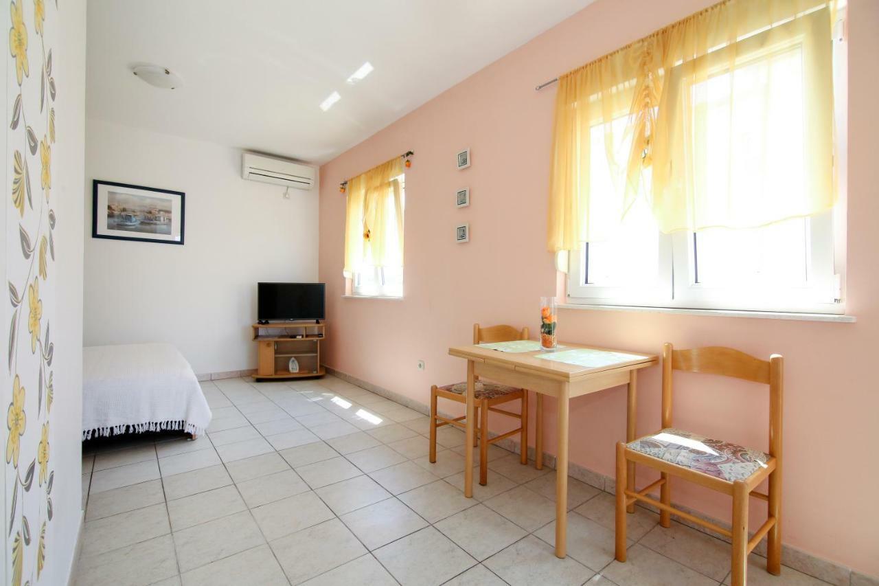 Apartments Antea Rogoznica  Extérieur photo
