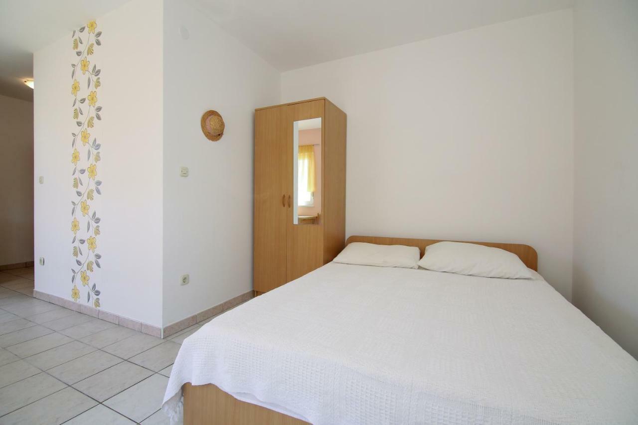 Apartments Antea Rogoznica  Extérieur photo